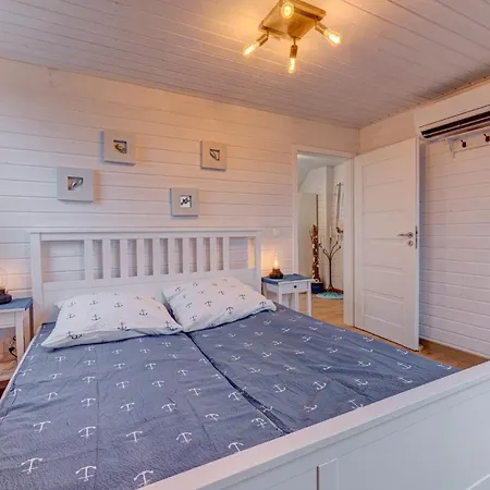 Dom Wakacyjny Baltic Home Zastan Zewnętrze zdjęcie